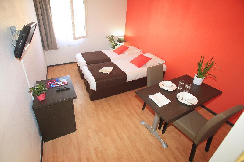 Comfort Aparthotel Aix Le Tholonet Exteriör bild