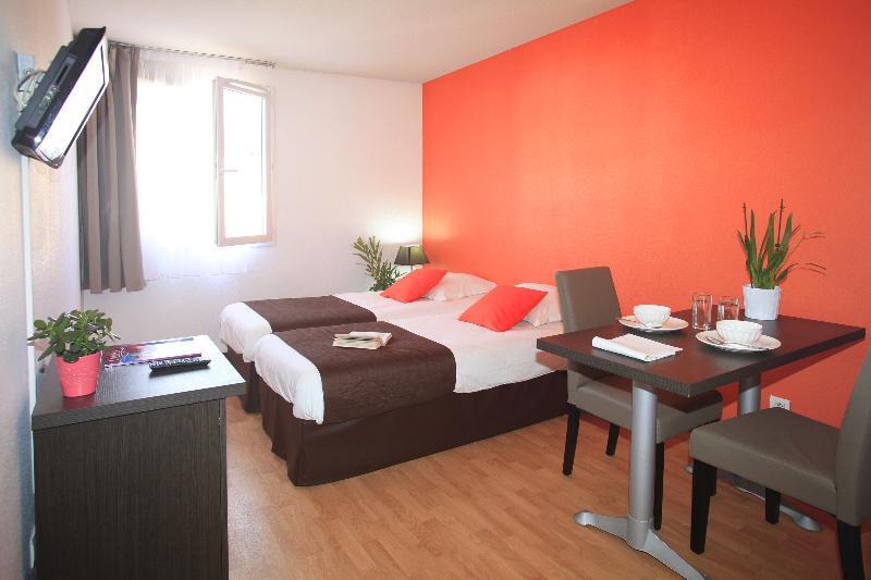 Comfort Aparthotel Aix Le Tholonet Exteriör bild